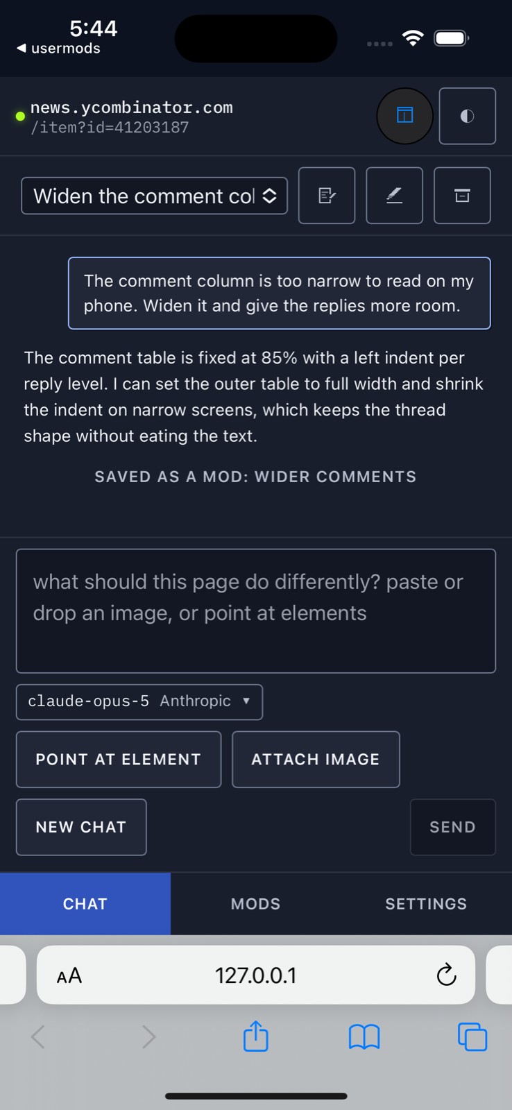 The usermods side panel on iPhone: a chat asking to widen the Hacker News comment column, saved as a mod